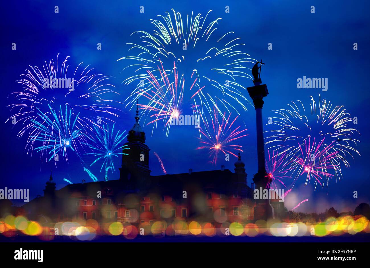Fireworks in the night sky at Warsaw royal castle Stock Photo - Alamy