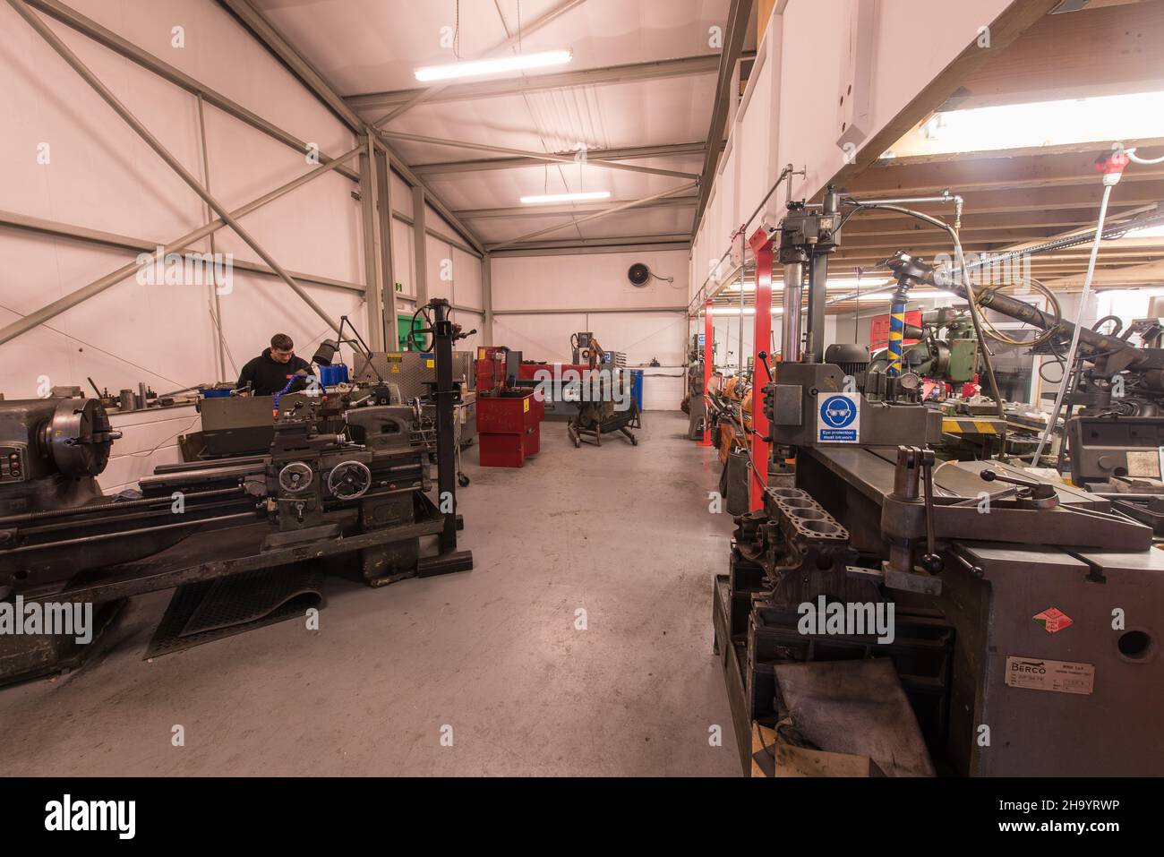 Engineering hires stock photography and images Alamy