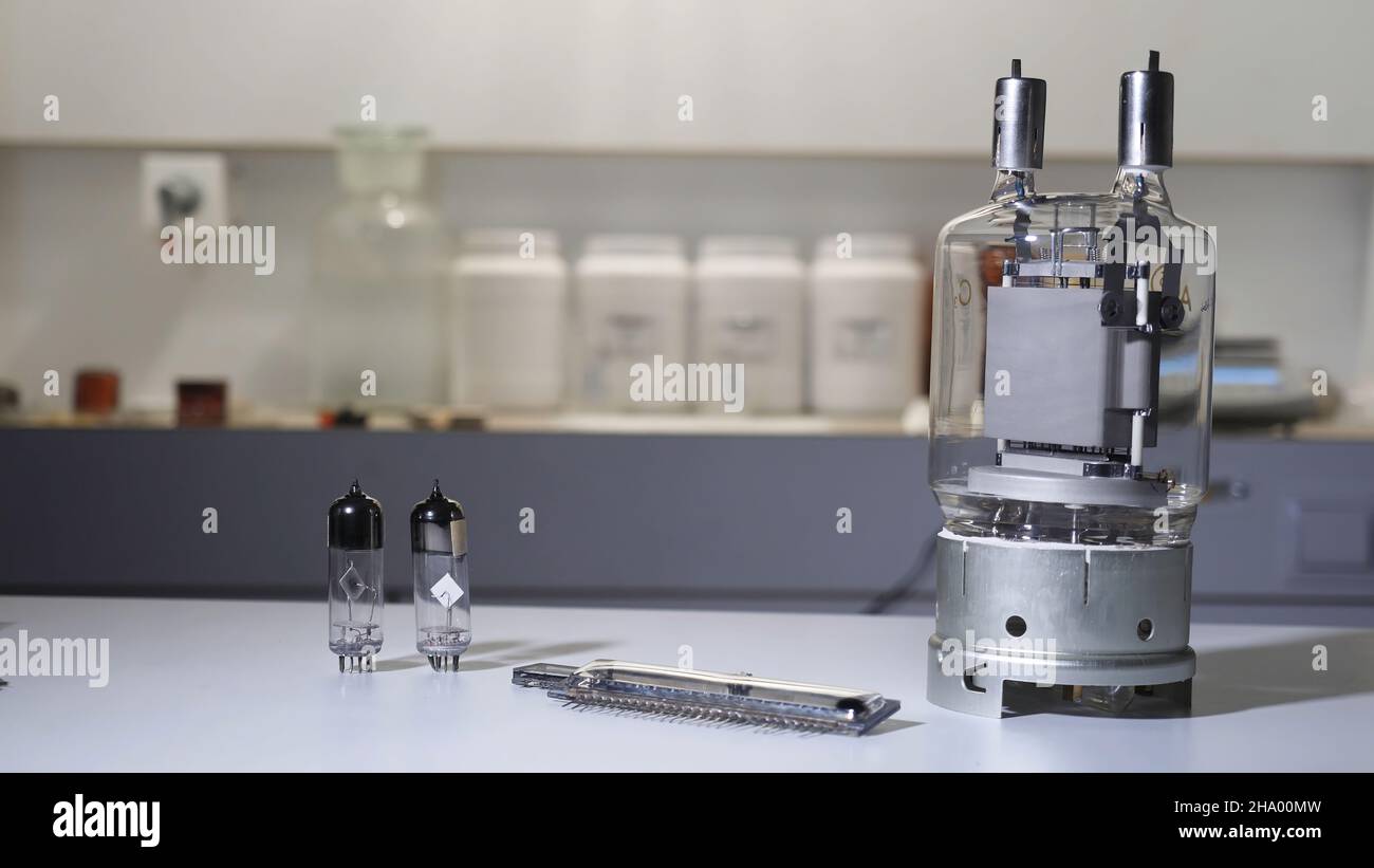 Vacuum electronic lamp with bulbs. Vintage large vacuum tube that