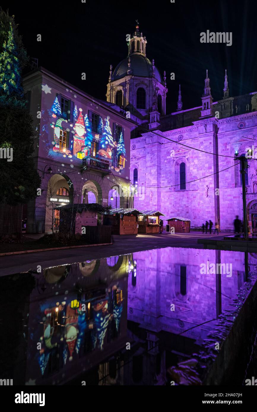 Como, Italy - December 1, 2021: Christmas light show on facades of ...