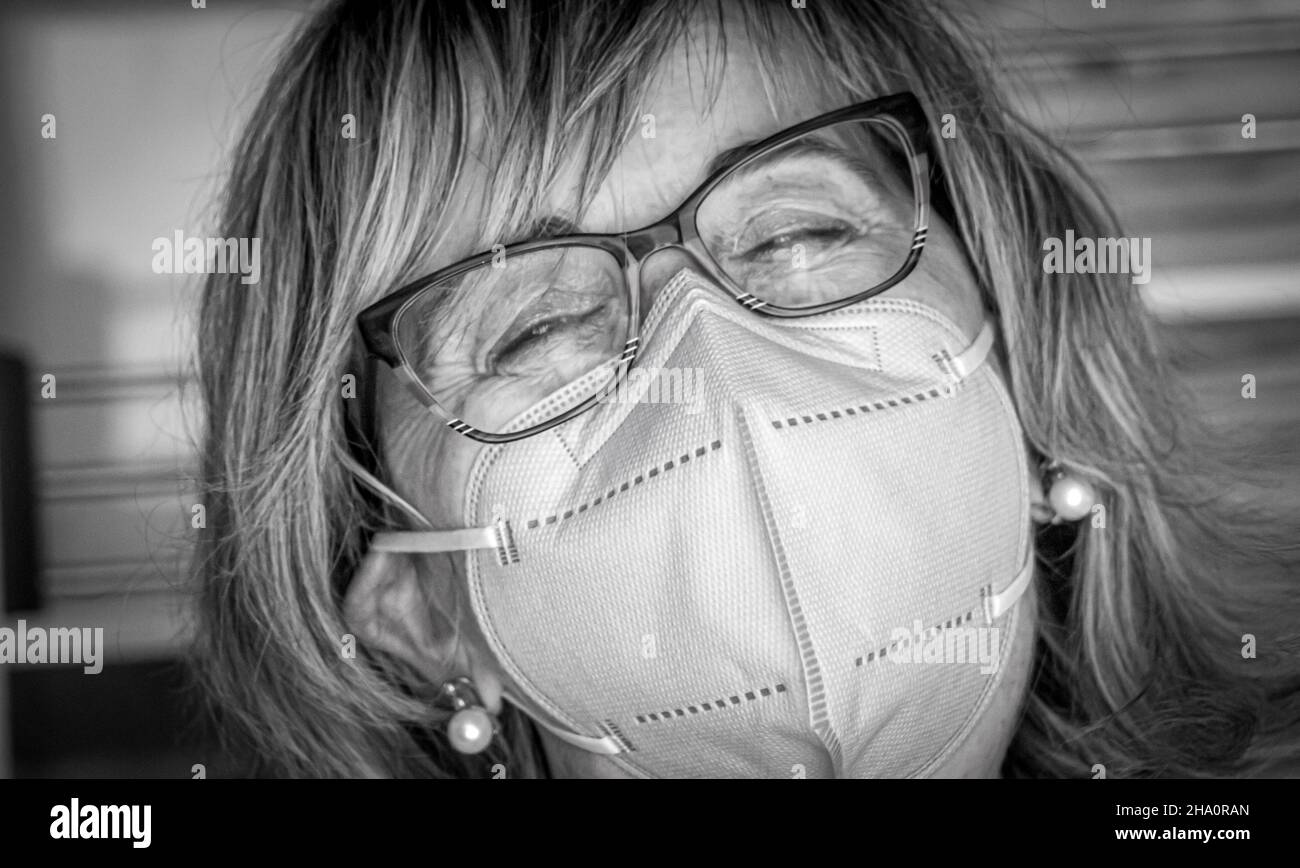 black and white people portraits Stock Photo - Alamy
