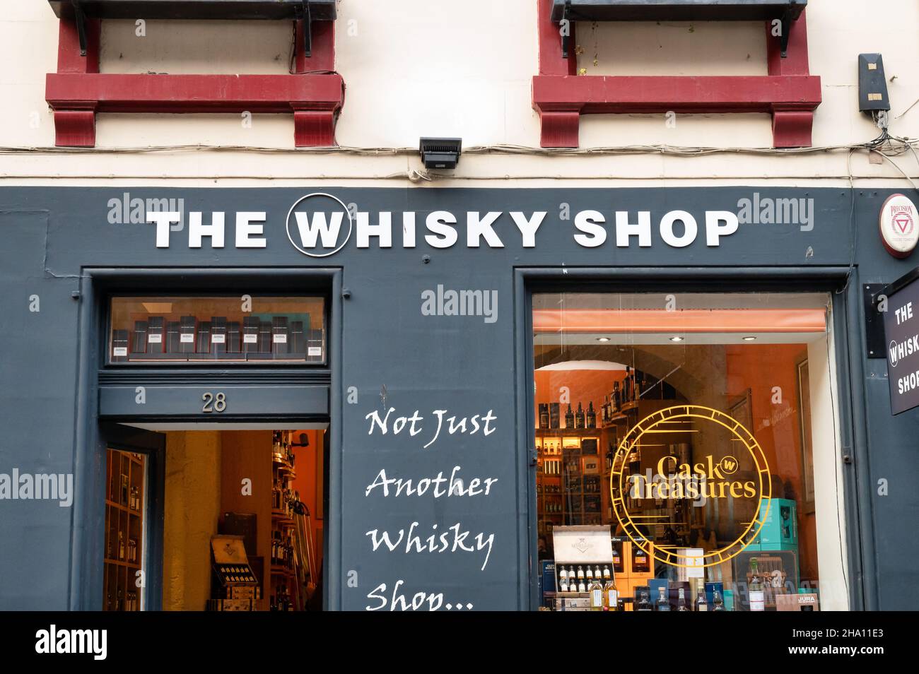 Edinburgh, Scotland- Nov 20, 2021:  The Sign for The Whisky Shop in Edinburgh. Stock Photo