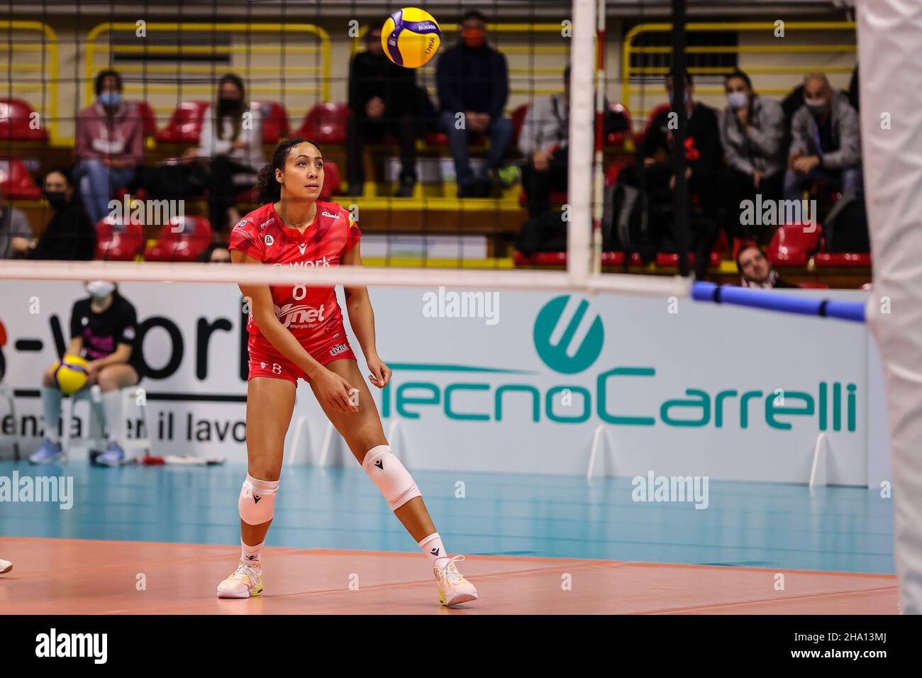 alexa-gray-8-of-uyba-unet-e-work-busto-arsizio-in-action-during-the