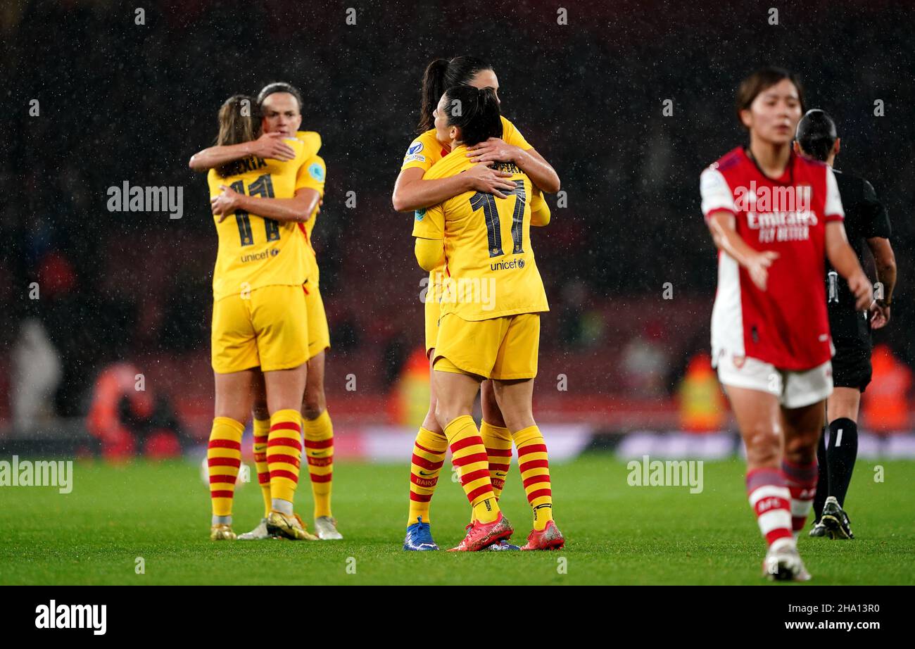 Barcelona celebrate after the UEFA Women's Champions League, Group C match at Emirates Stadium, London. Picture date: Thursday December 9, 2021. Stock Photo
