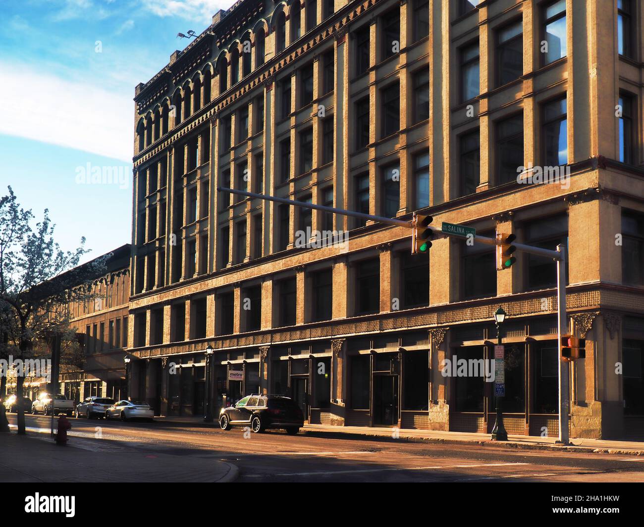 Syracuse, New York, USA. December 4, 2021. View of Salina Street in downtown Syracuse on a weekend morning in autumn Stock Photo