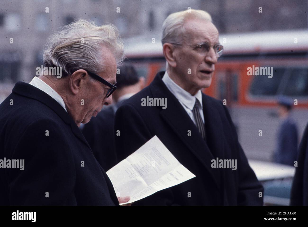 Speaker of the House John  Mccormack and  Senate Minority Leader Everett Dirksen wait  and talk on the step of  the Senate side of the US Capitol  Photograph by Dennis Brack. bb80 Stock Photo