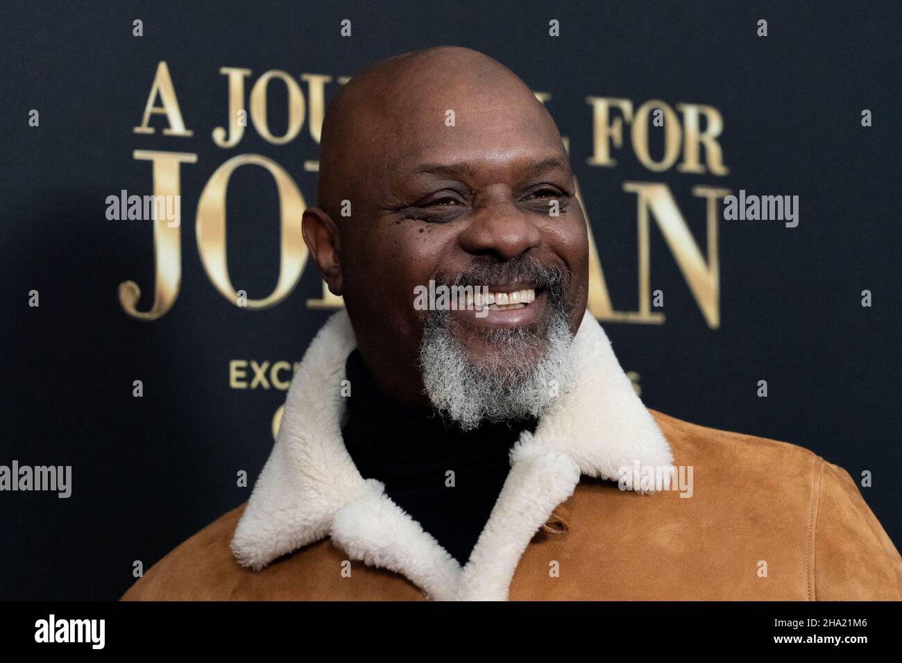 Robert Wisdom Poses During The Red Carpet Premiere Of A Journal For Jordan In New York City U S December 9 21 Reuters Jeenah Moon Stock Photo Alamy Robert Wisdom Poses During The Red Carpet Premiere Of A Journal For Jordan In New York City U S December 9 21 Reuters Jeenah Moon Stock Photo Alamy