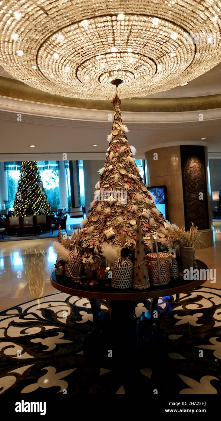 ShangriLa Bangkok Hotel Christmas Decorations Stock Photo Alamy