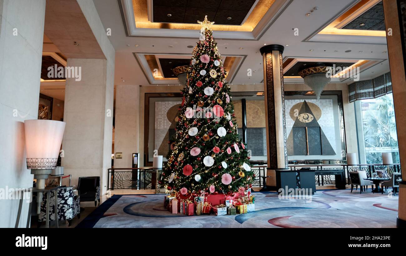 ShangriLa Bangkok Hotel Christmas Decorations Stock Photo Alamy