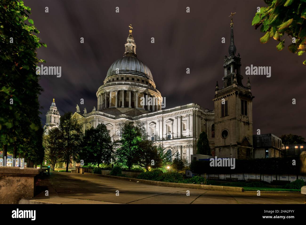 London, September 2021. Night photograph of St Paul's Cathedral is one of the two Anglican cathedrals in London Stock Photo