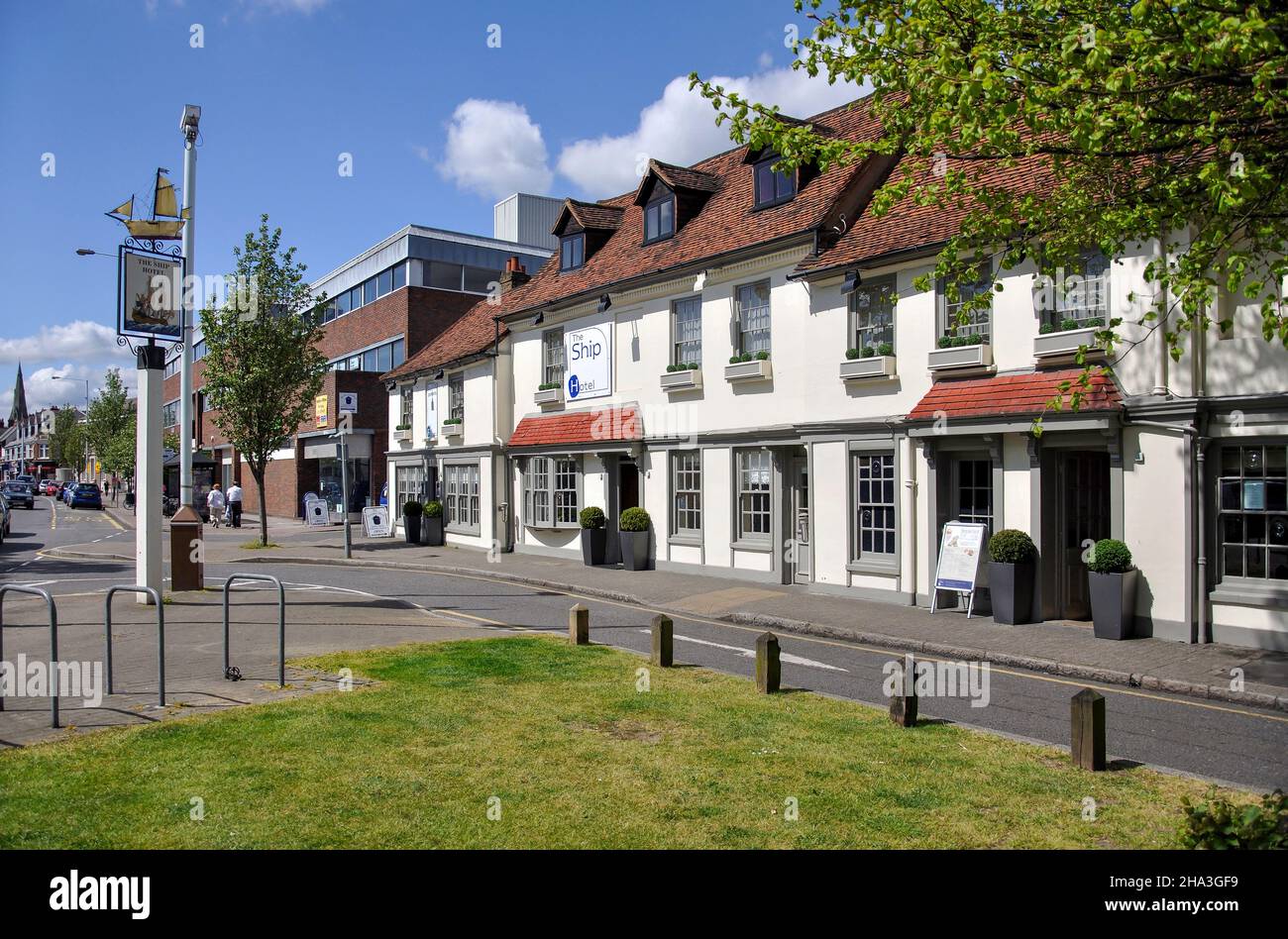 The Ship Hotel, High Street, Weybridge, Surrey, England, United Kingdom