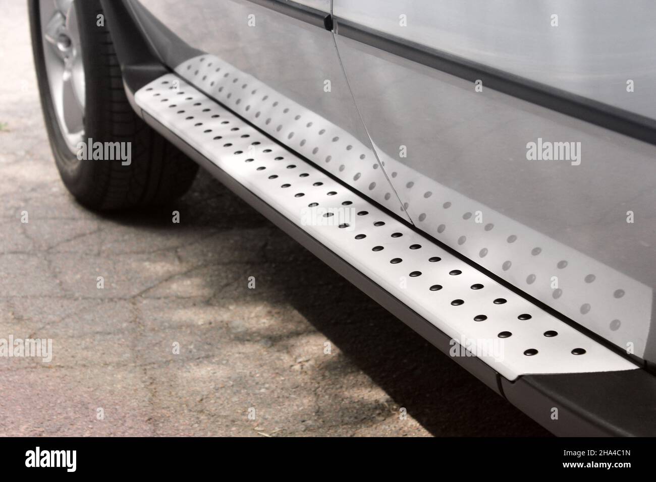 Car step. SUV running board Stock Photo Alamy