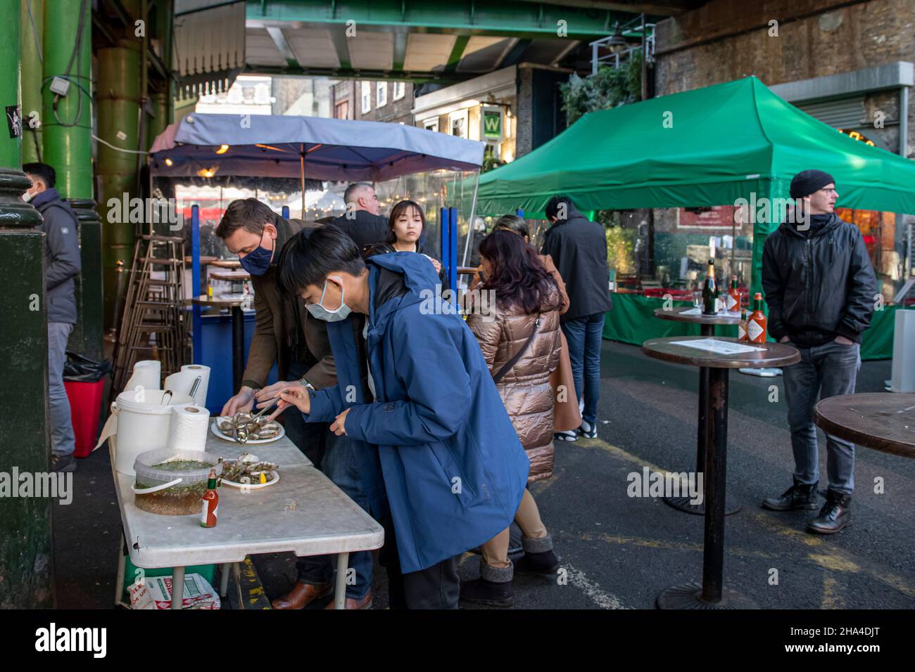 Oyster stall at Borough Market in December 2021 Stock Photo