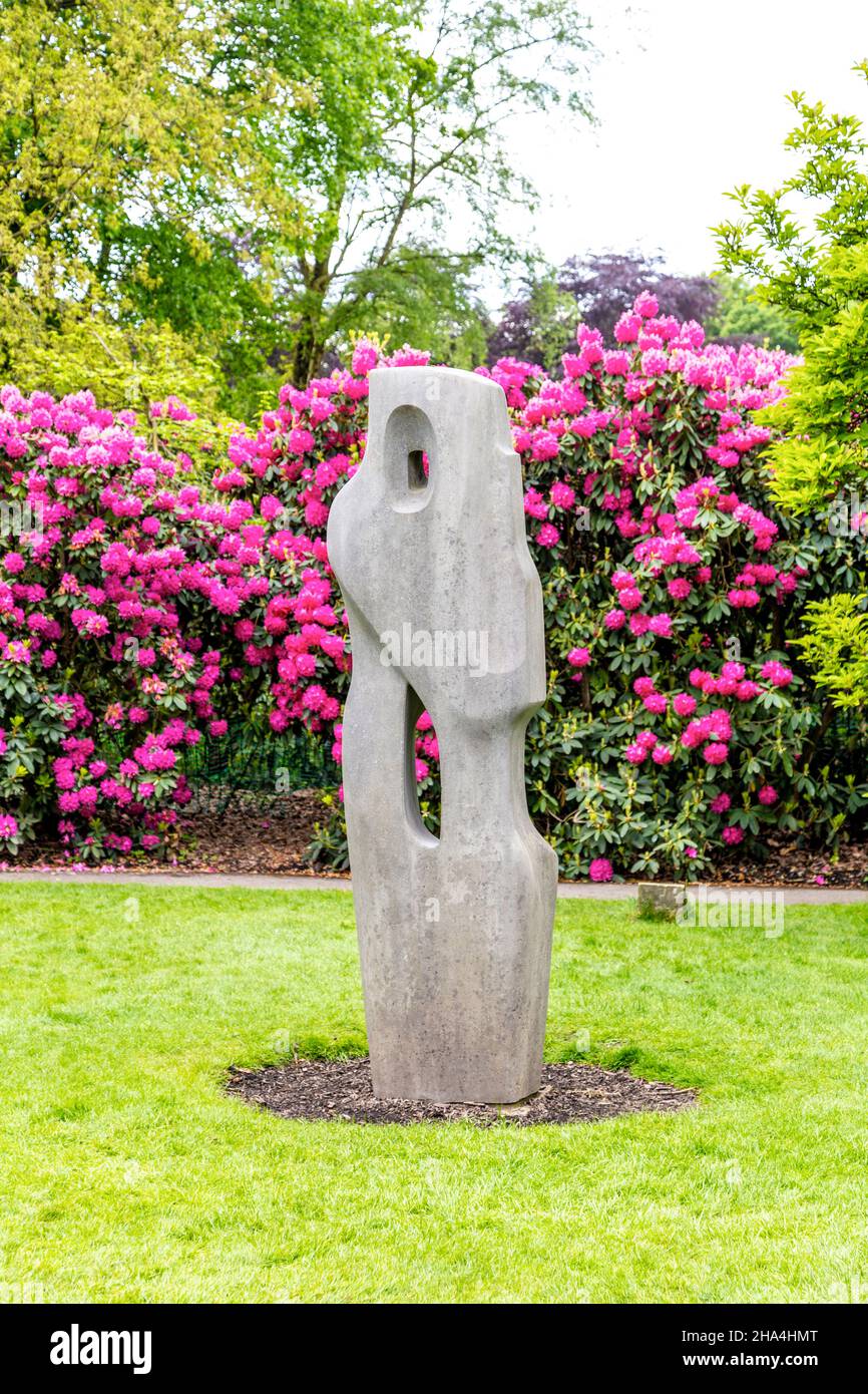 Monolith Empyrean sculpture by Barbara Hepworth at Kenwood House, Hampstead Heath, North London, UK Stock Photo