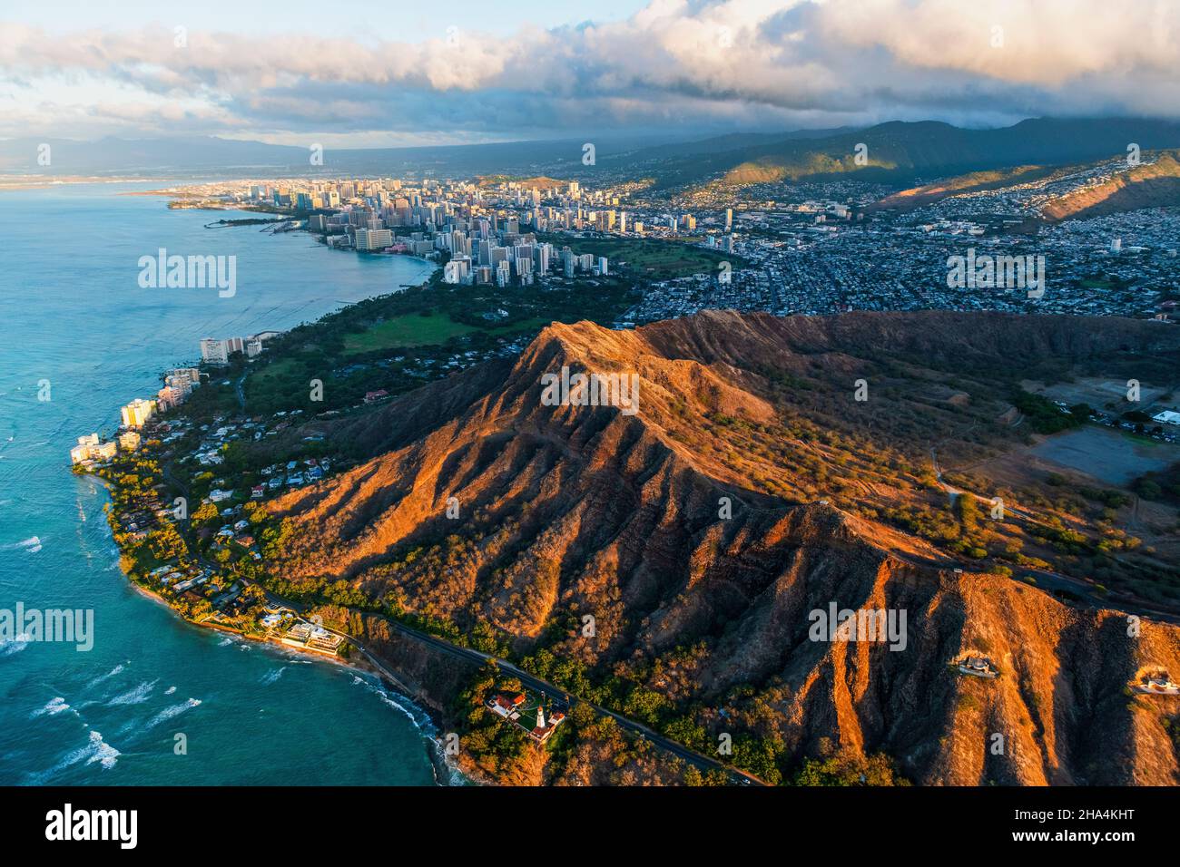 Honolulu, Hawaii with Diamond Head crater Stock Photo