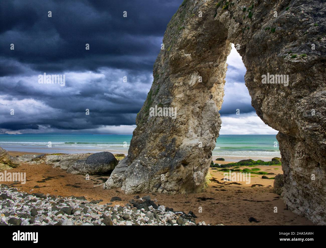 Rock gate at portrush hires stock photography and images Alamy