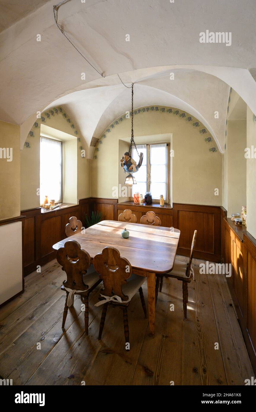 italy,trentino-south tyrol,alto adige,south tyrol,meran,district community burggrafenamt,algund,inn zur blauen traube Stock Photo