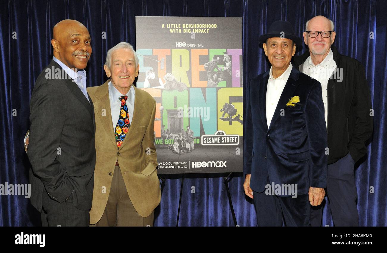 New York, USA. 10th Dec, 2021. L-R: Roscoe Orman, Bob McGrath, Emilio Delgado and Frank Oz attend the NY special screening of Street Gang: How We Got To Sesame Street at Symphony Space in New York, NY on December 10, 2021. (Photo by Stephen Smith/SIPA USA) Credit: Sipa USA/Alamy Live News Stock Photo