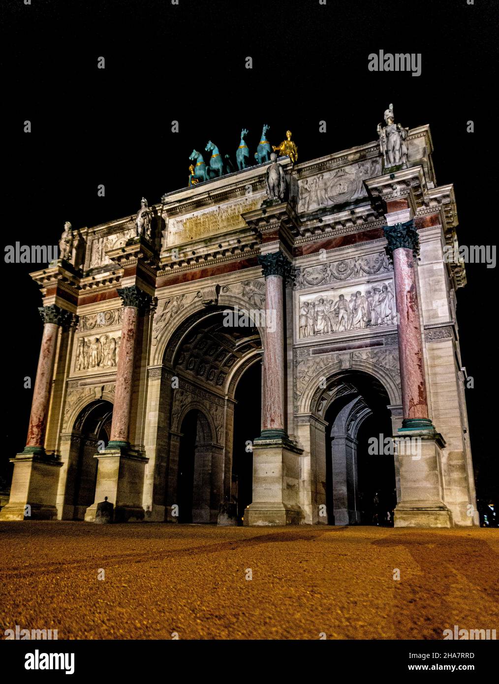 The Arc de Triomphe du Carrousel in Paris. French monument to commemorate Napoleon's military victories. Stock Photo