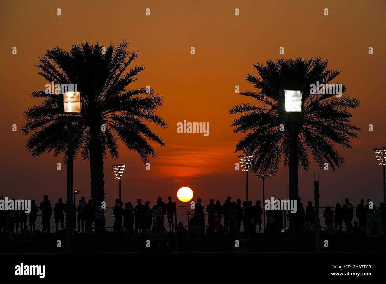 Sunset during the Formula 1 Etihad Airways Abu Dhabi Grand Prix 2021, 22th round of the 2021 FIA Formula One World Championship from December 10 to 12, 2021 on the Yas Marina Circuit, in Yas Island, Abu Dhabi - Photo: Antonin Vincent/DPPI/LiveMedia Stock Photo