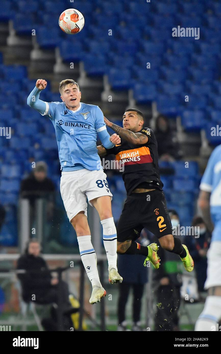 Rome, Italy. 09th Dec, 2021. Toma Baši? of SS LAZIO and Deandre Yedlin of Galatasaray A? in action during the UEFA Europa League group E match between Lazio Roma and Galatasaray A? at Stadio Olimpico on 9th of December, 2021 in Rome, Italy. (Photo by Domenico Cippitelli/Pacific Press/Sipa USA) Credit: Sipa USA/Alamy Live News Stock Photo