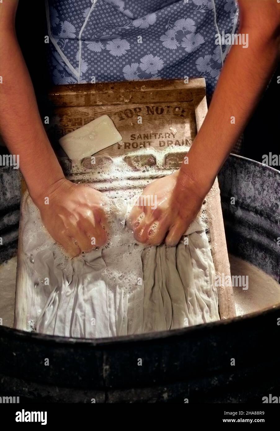 Hand washing clothes 1920s hires stock photography and images Alamy