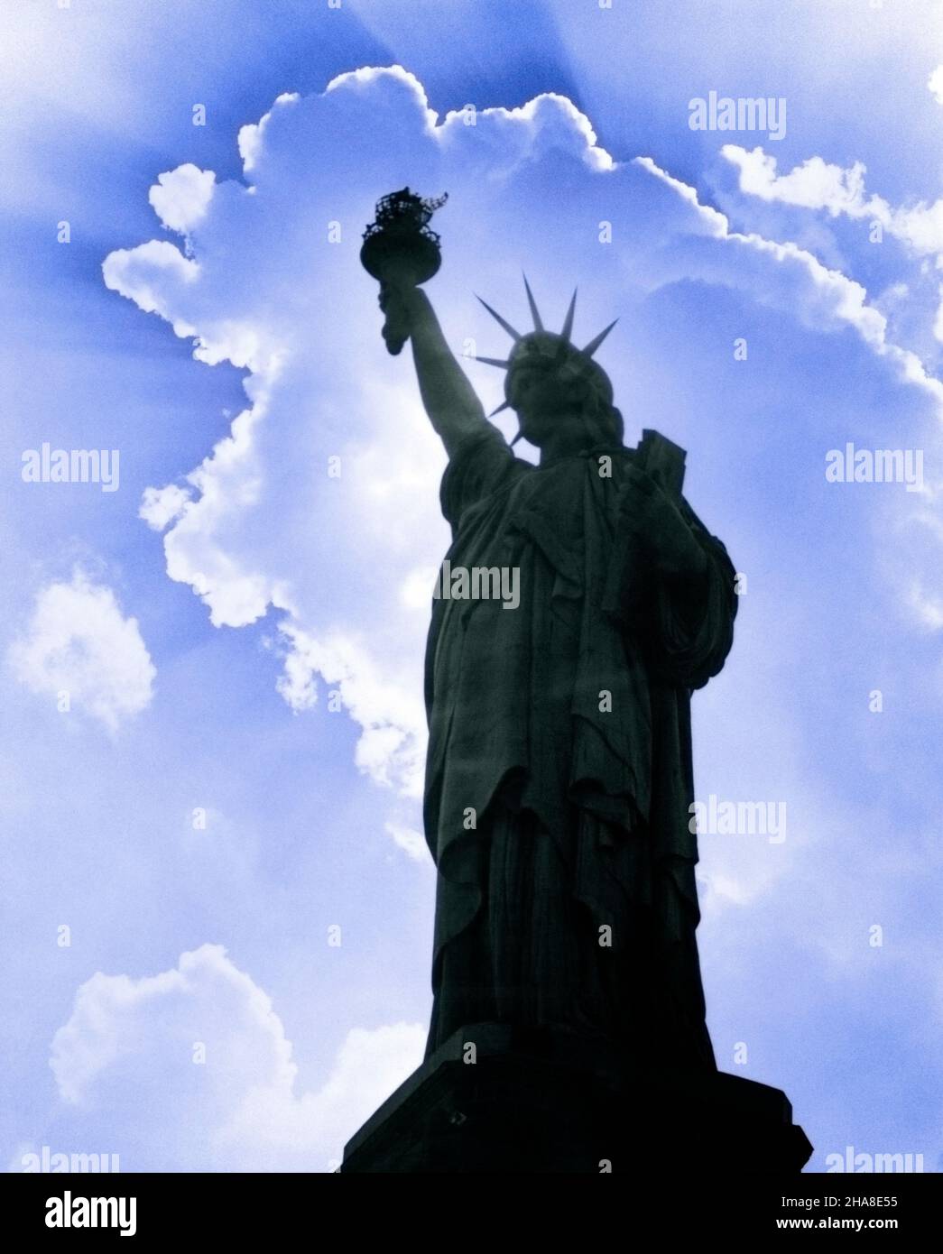 1960s statue of liberty hires stock photography and images Alamy