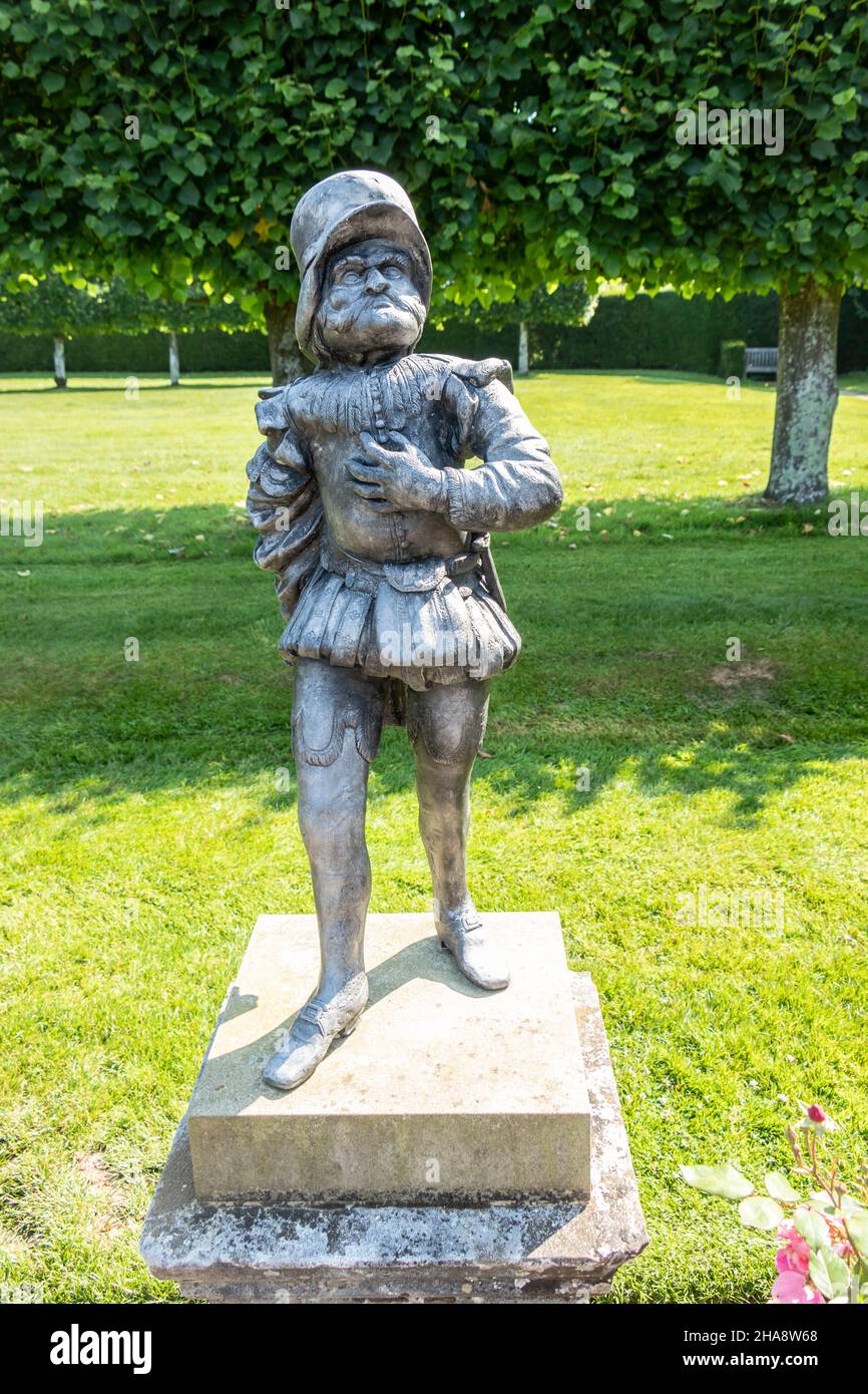 statue in the rose garden at Batemans Rudyard Kiplings house now owned by the national trust in burwash East Sussex Stock Photo