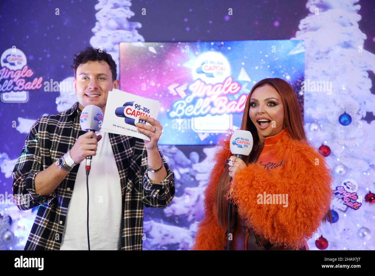 NO ARCHIVE NO SALES EDITORIAL USE ONLY Jimmy Hill and Jesy Nelson in