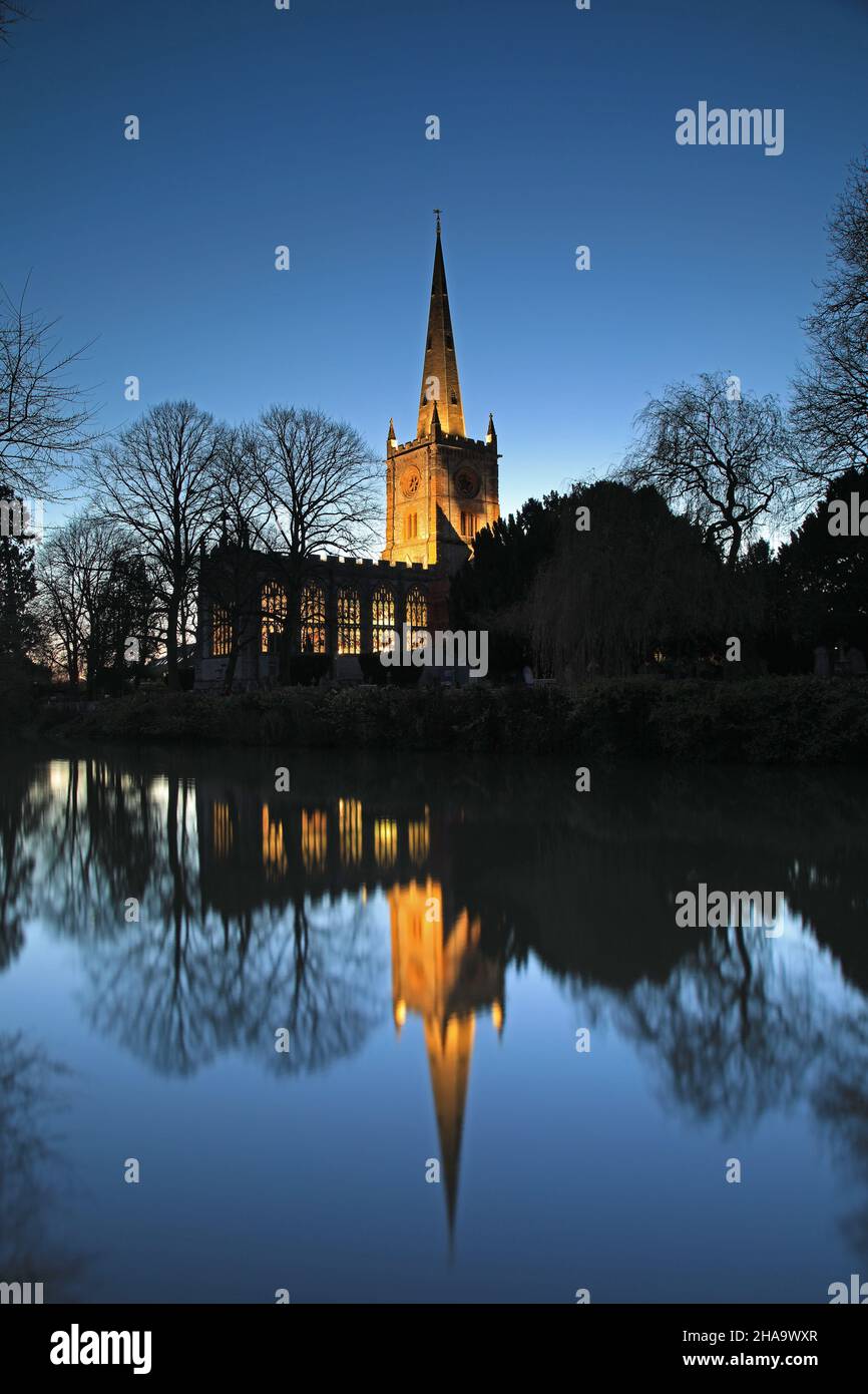 Holy Trinity Church, Stratford Upon Avon, Warwickshire At Night Stock Photo