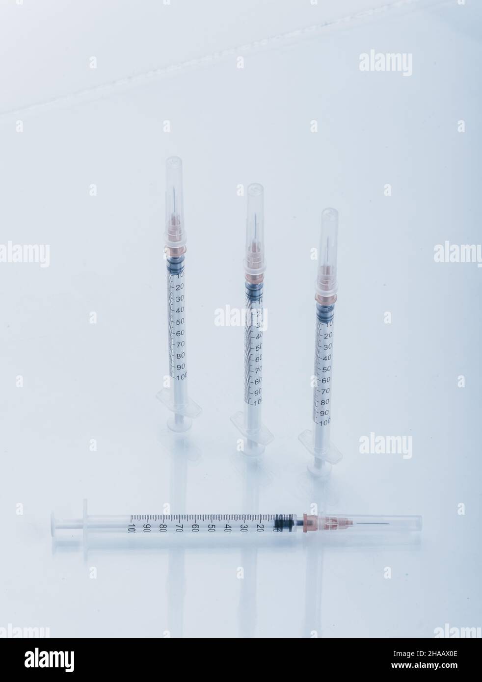 Derise Injection Medicine, Injection, vaccine and disposable syringe isolated, drug ...