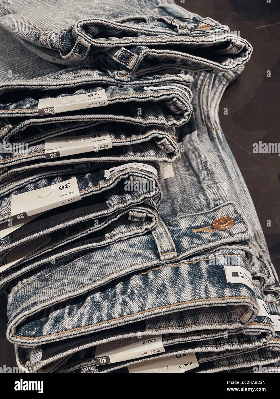 YEREVAN, ARMENIA - Nov 11, 2021: A vertical shot of jeans in Zara store in  a shopping mall in Yerevan, Armenia Stock Photo - Alamy