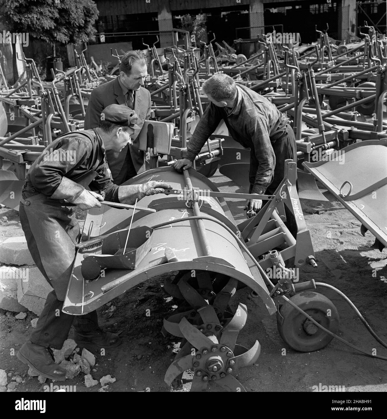 Factory farming Black and White Stock Photos & Images Alamy