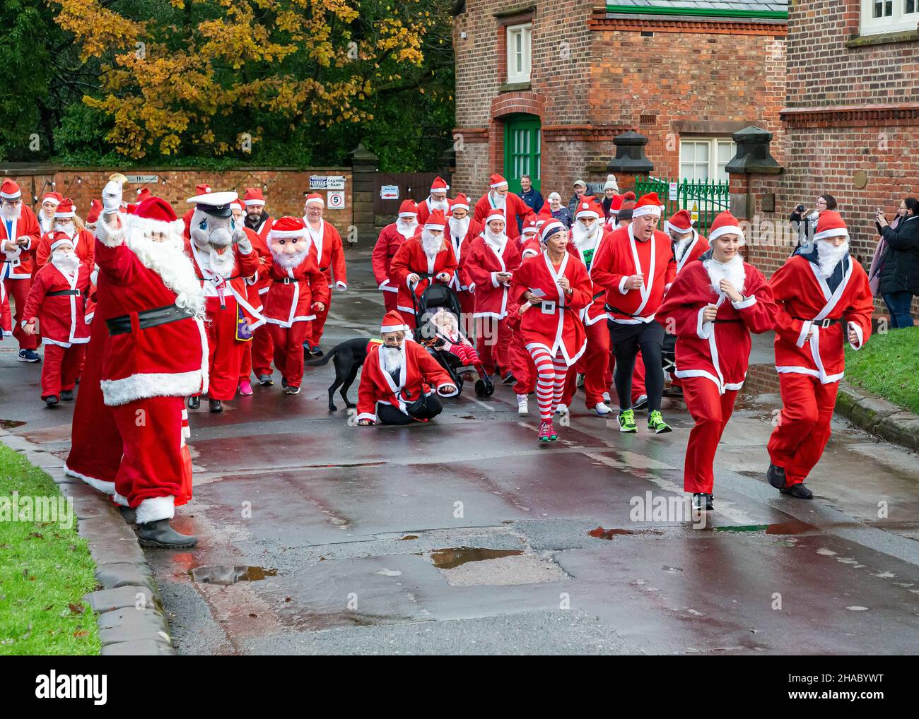 Warrington, UK. Sunday 12 December 2021 Walton Hall and Gardens