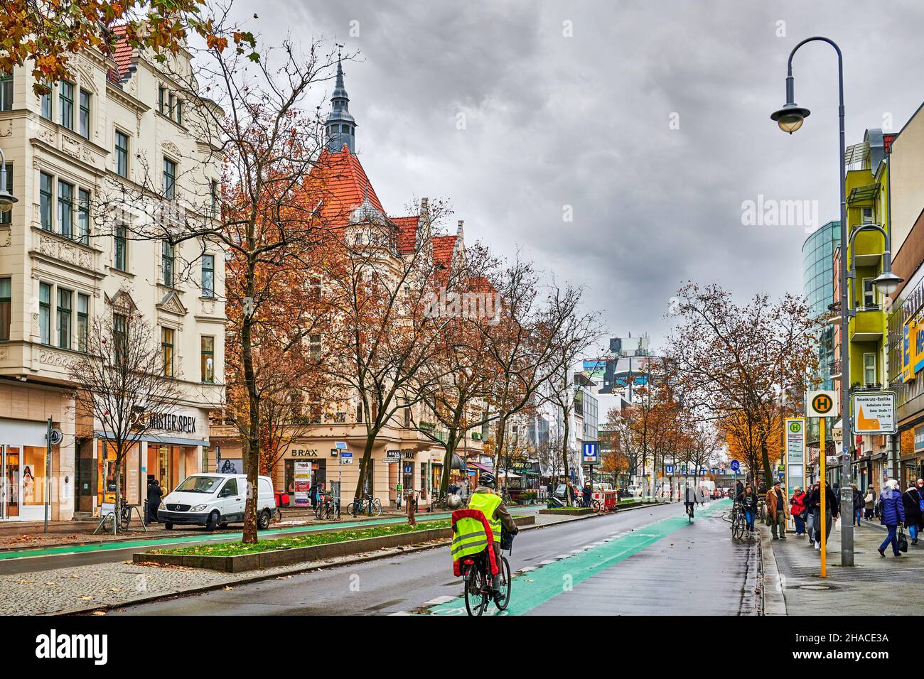 Schloßstrasse hi-res stock photography and images - Page 13 - Alamy