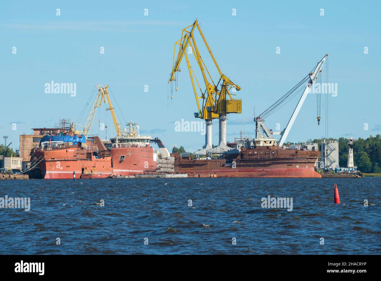 shipyard hires stock photography and images Alamy