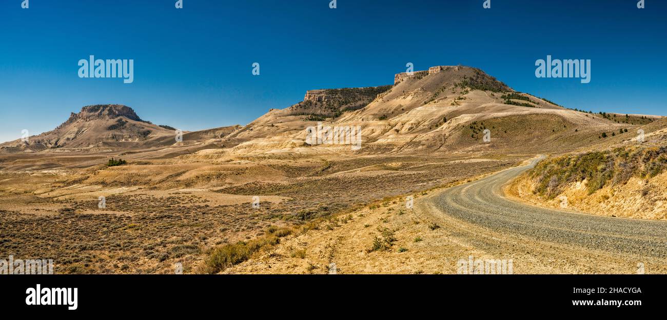 Oregon Buttes, view from Oregon Buttes Road (CR 74), Red Desert, Great Divide Basin, Wyoming, USA Stock Photo