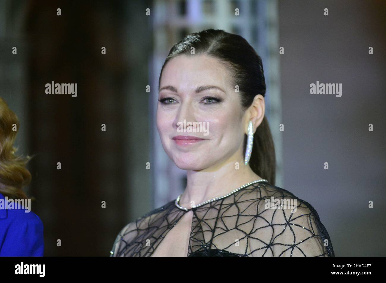 Kolomnadagi porno studiyasi Diklari tik bolgan transseksuallar