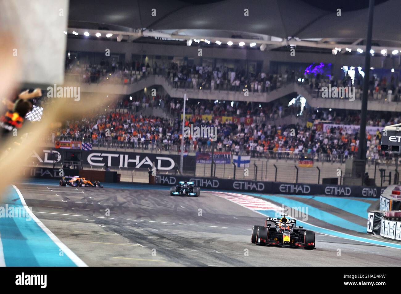 Red Bull's Max Verstappen comes home to win the Abu Dhabi Grand Prix at ...