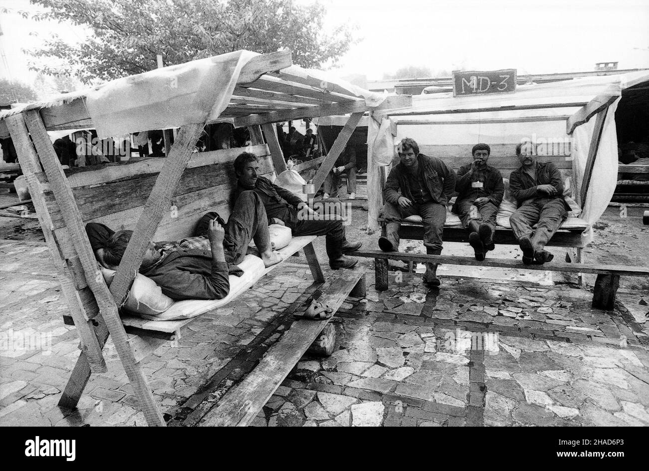 Jastrzêbie Zdrój 1988-08-01. Strajkuj¹cy górnicy KWK 'Manifest Lipcowy'. soa  PAP/Stanis³aw Jakubowski Stock Photo