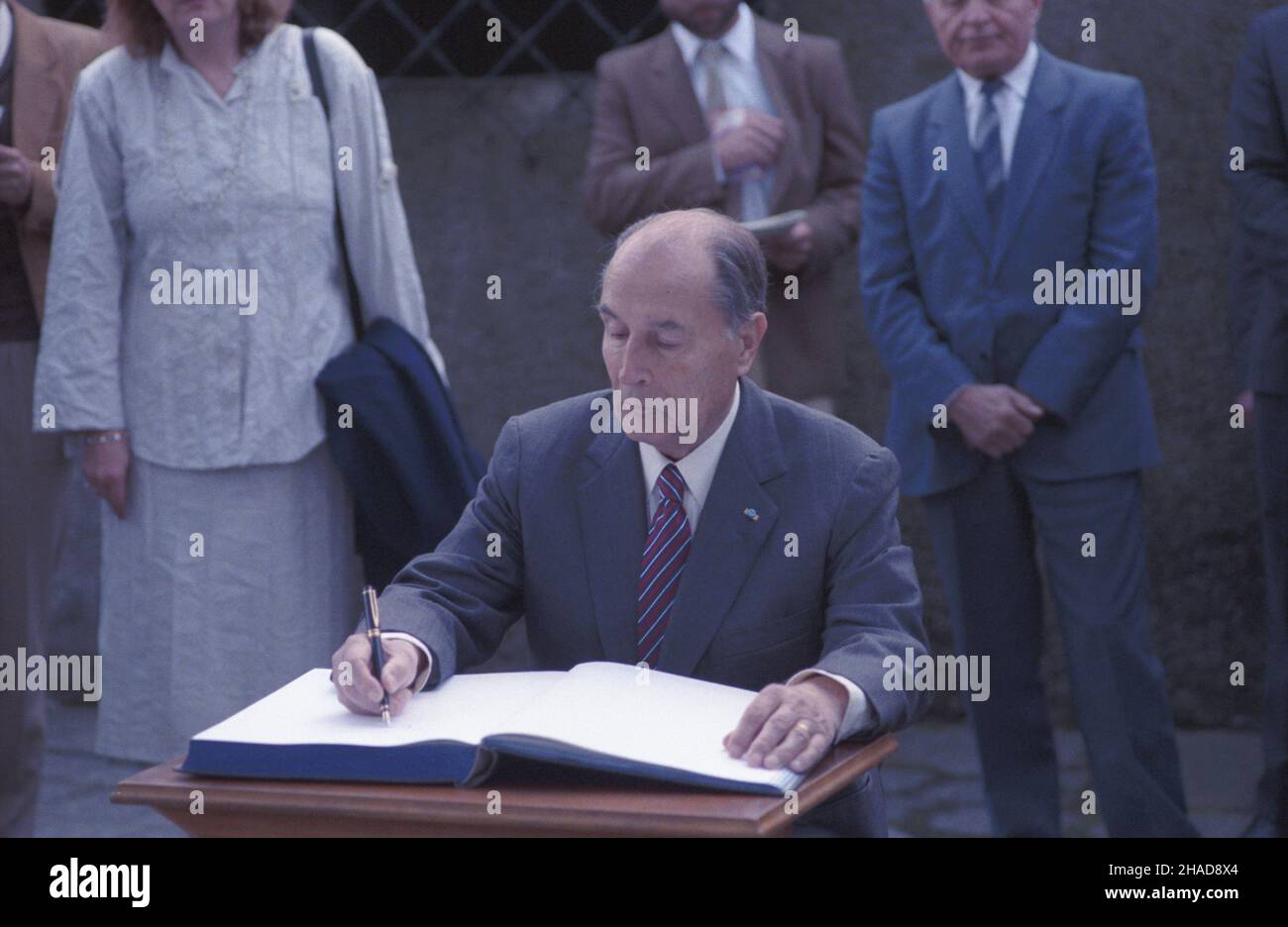 Francois mitterrand visit hi-res stock photography and images - Alamy