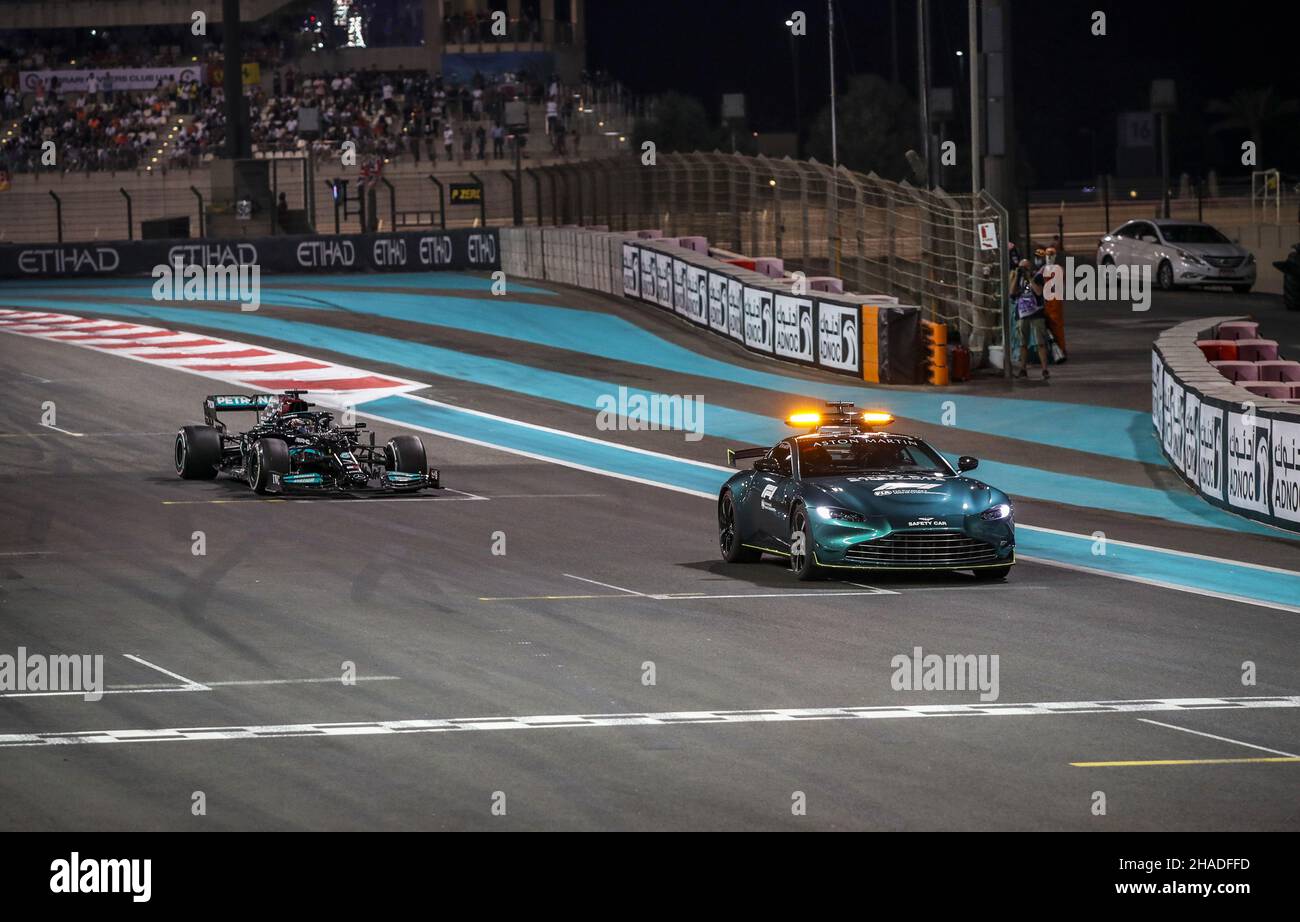 Abu Dhabi. 12th December, 2021. 44 HAMILTON Lewis (gbr), Mercedes AMG ...