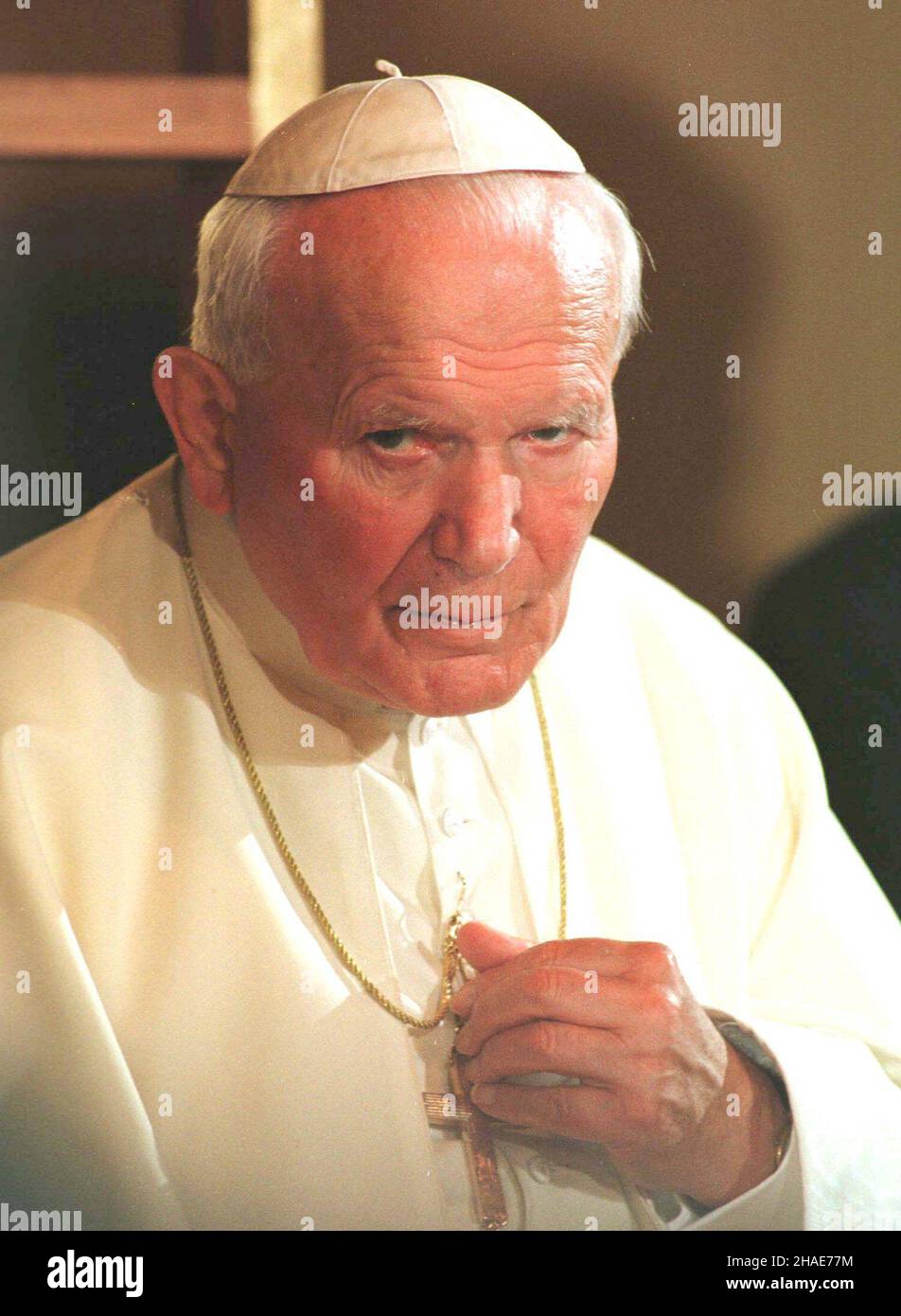 Watykan, 02.04.05. Papie¿ Jan Pawe³ II na zdjêciu archiwalnym z 7 czerwca 1997 roku. Papie¿ Jan Pawe³ II zmar³ 2 bm. o godzinie 21.37 - g³osi komunikat Stolicy Apostolskiej. (pmb) PAP/CAF-JANUSZ MAZUR Stock Photo