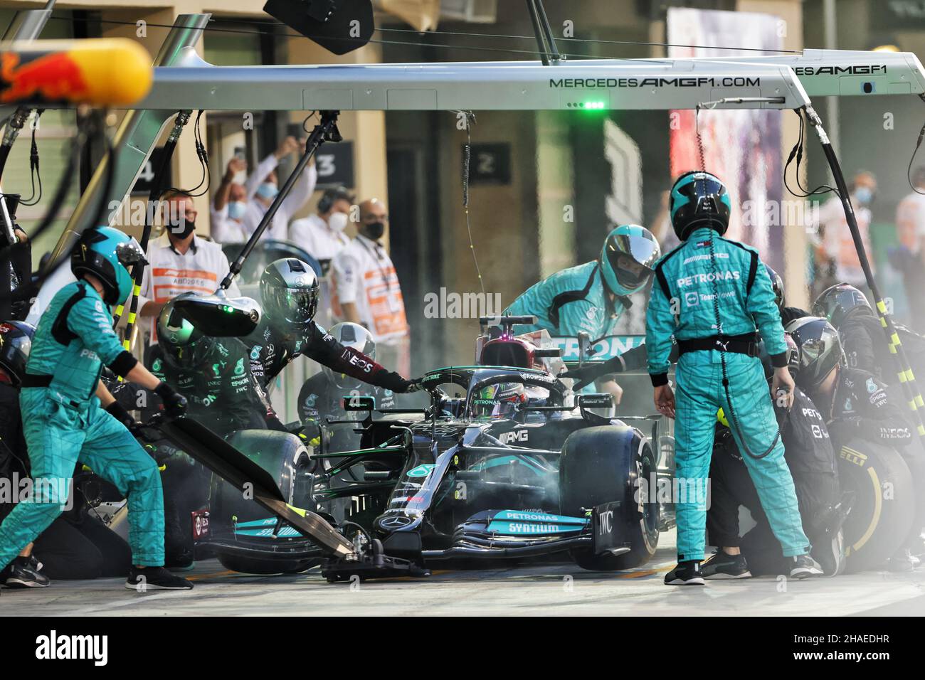 Abu Dhabi, Abu Dhabi. 12th Dec, 2021. Lewis Hamilton (GBR) Mercedes AMG ...