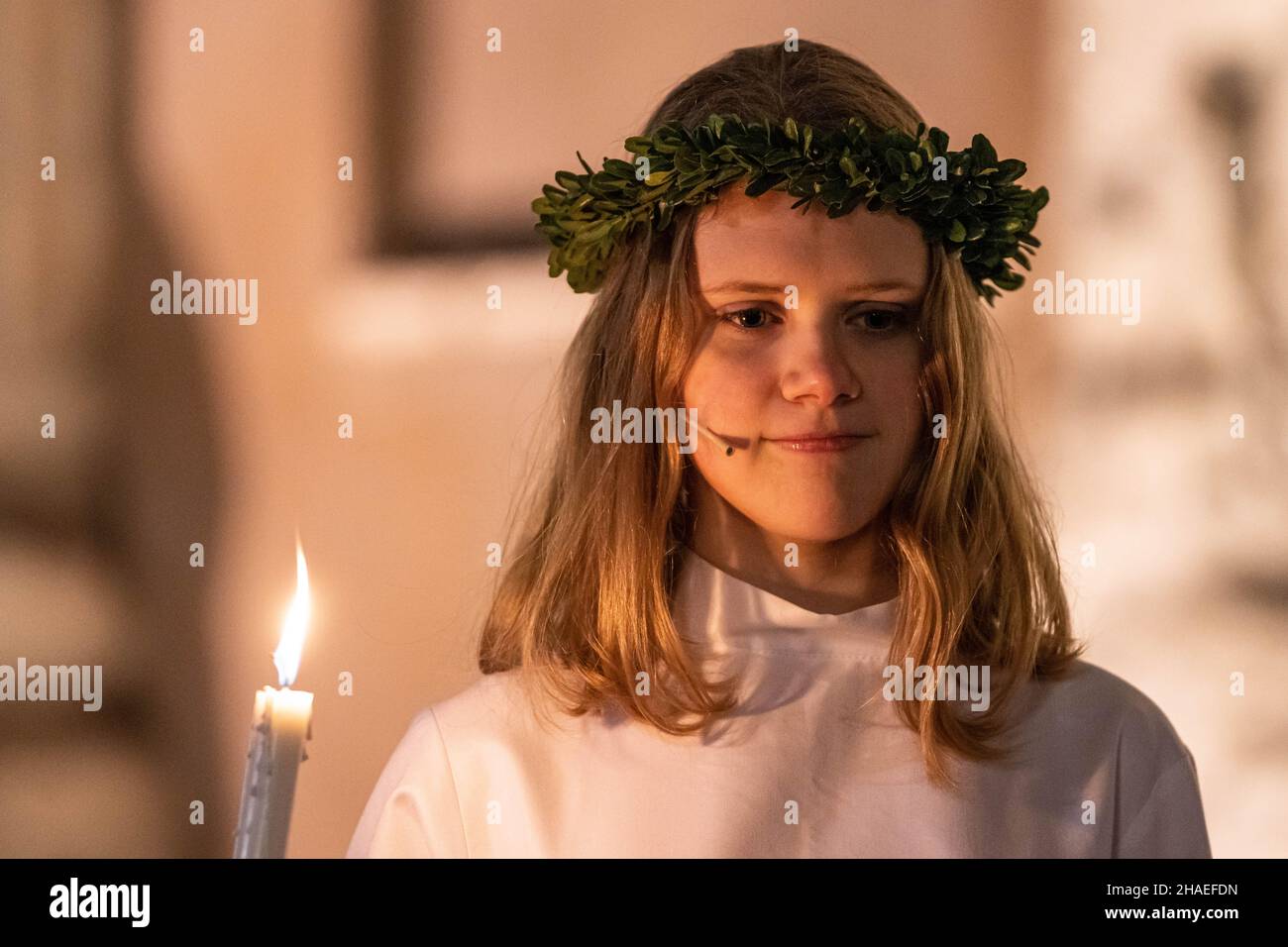 Roma, Italy, December 12, 2021 - Sweden Embassy in Italy choir perform in Piazza di Pietra to celebrate Santa Lucia Svedese. Credits: Luigi de Pompeis/Alamy Live news Stock Photo