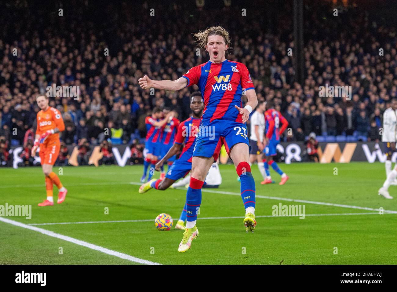 LONDON, ENGLAND - DECEMBER 12: Conor Gallagher of Crystal Palace celebrates after scoring goal during the Premier League match between Crystal Palace and Everton at Selhurst Park on December 12, 2021 in London, England. (Photo by Sebastian Frej) Credit: Sebo47/Alamy Live News Stock Photo
