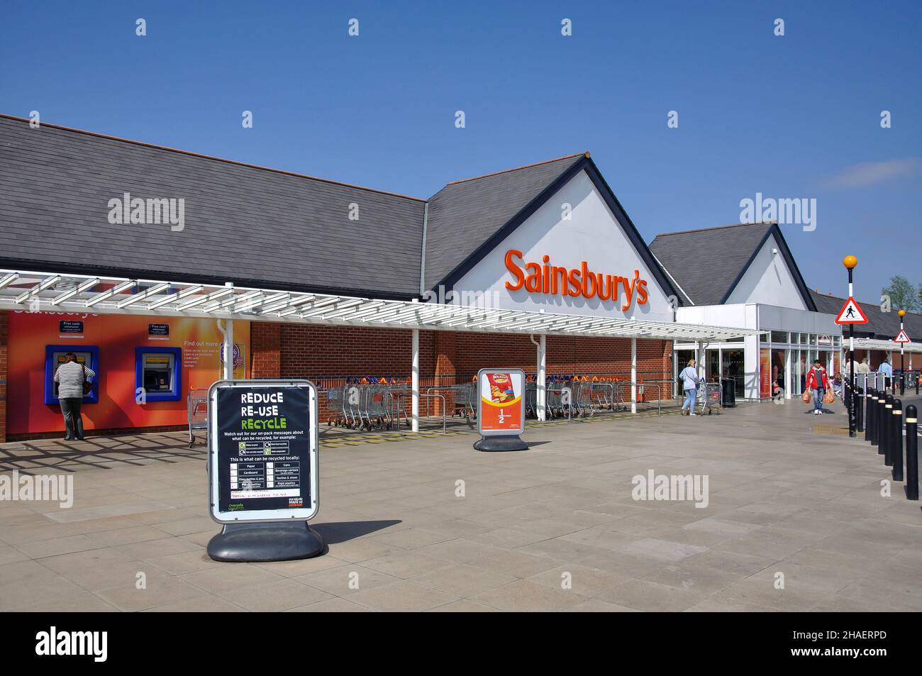 Sainsbury's Supermarket, Highgrounds Road, Worksop, Nottinghamshire, England, United Kingdom Stock Photo