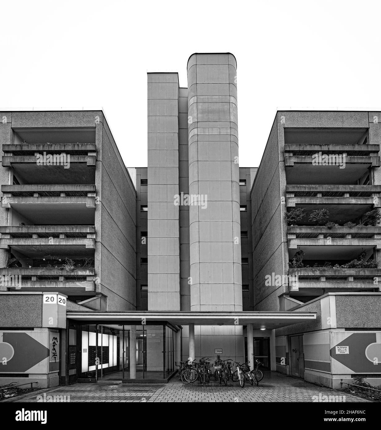 Schöneberger Terrassen, Berlin. Sozialer Wohnungsbau der 1970er Jahre Stock Photo