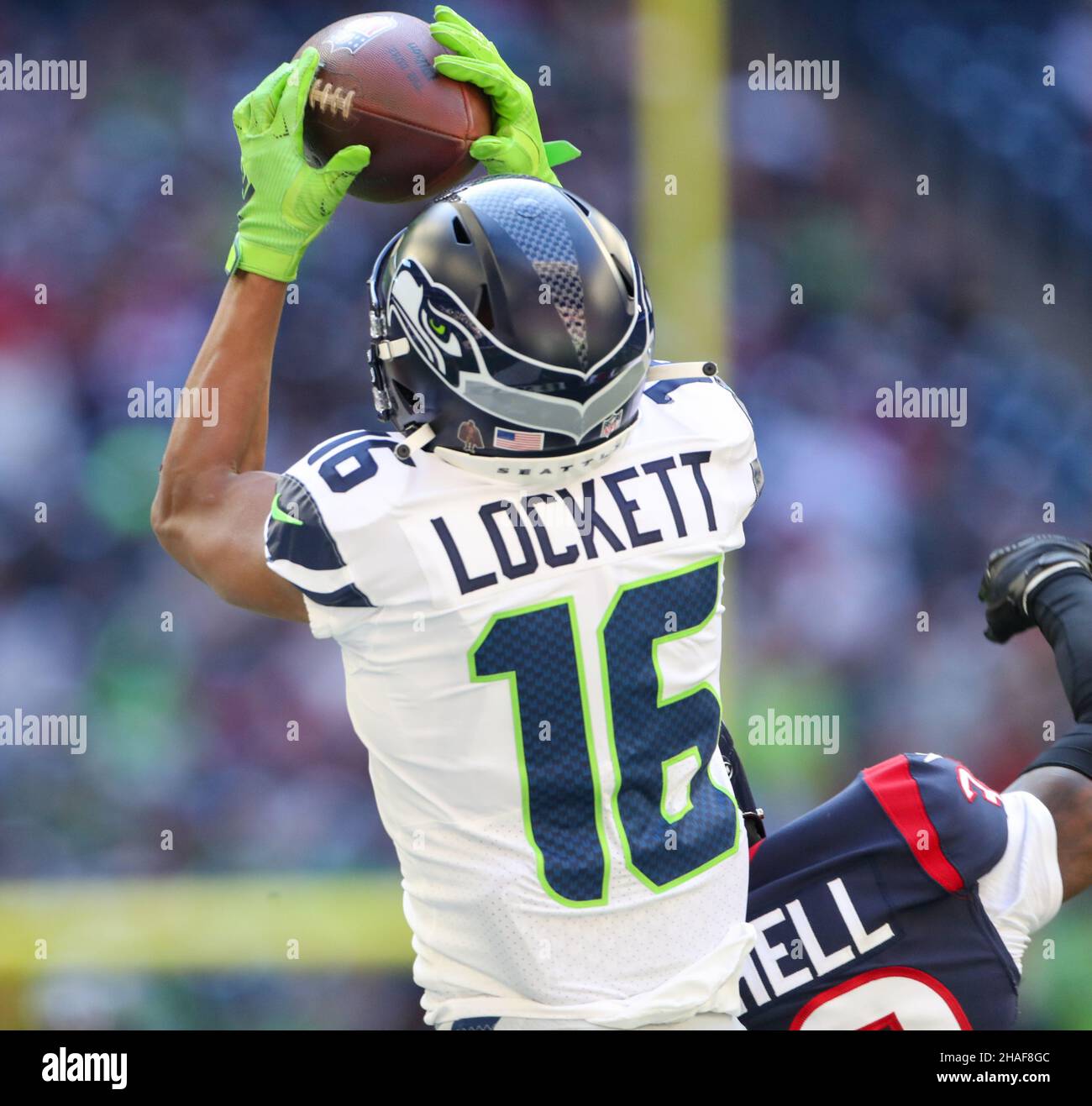 December 12, 2021: Seattle Seahawks wide receiver Tyler Lockett (16 ...