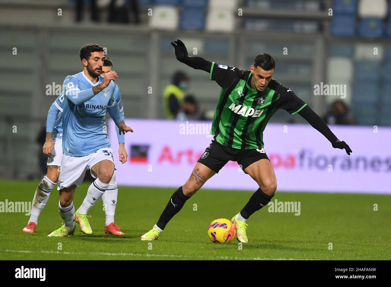Danilo Cataldi (Lazio)Gianluca Scamacca (Sassuolo) during the Italian ...